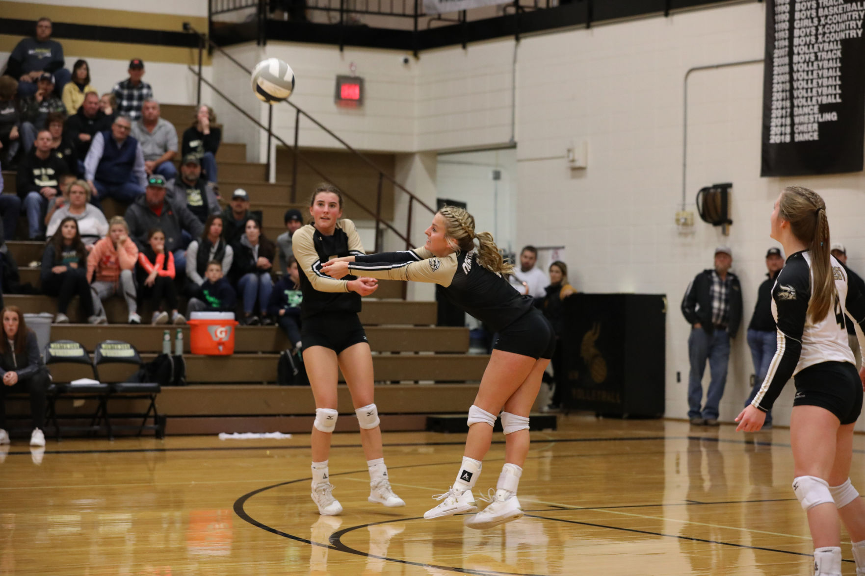 Outtakes_103119_northwestauroravball_zlm021A.JPG